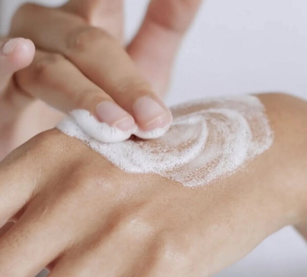 VITAL FOAMING CLEANSER - Billede 5
